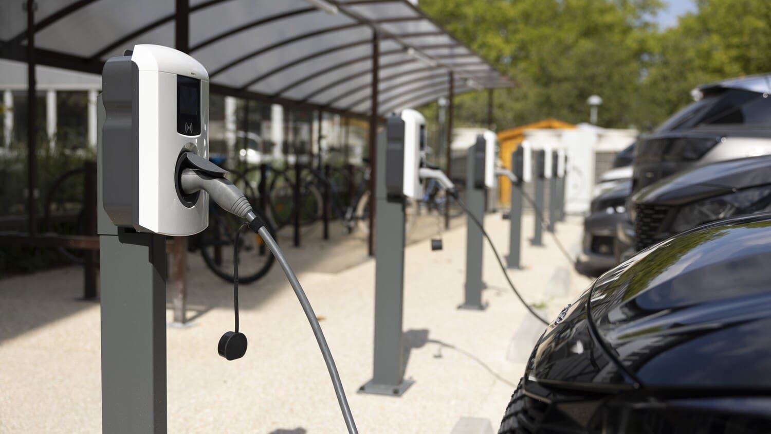 Installation de bornes de recharge IRVE pour véhicules électriques en entreprise